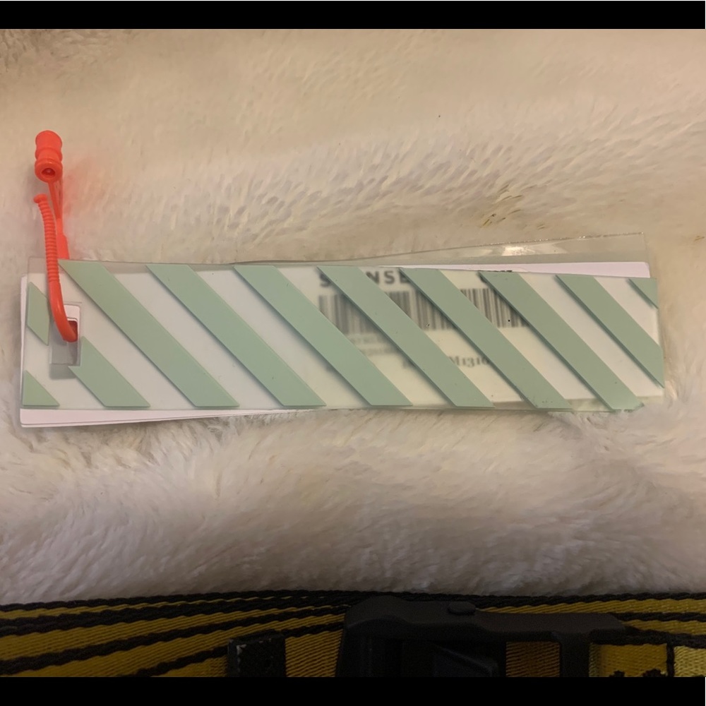 OFF-WHITE Industrial Belt - Picture 5 of 8